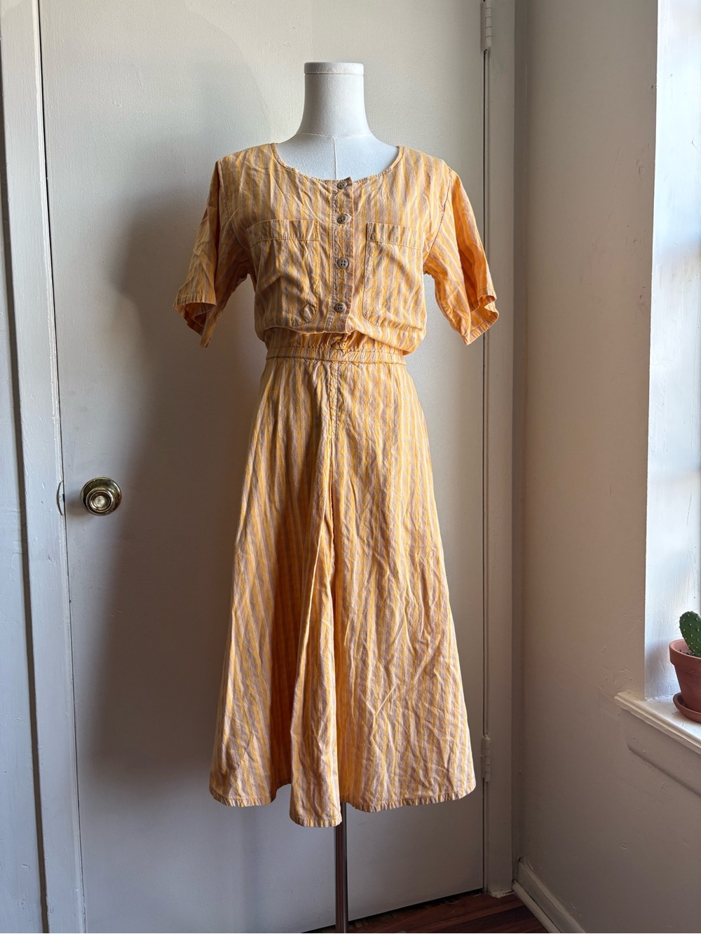 80s banana republic plaid short sleeve midi dress